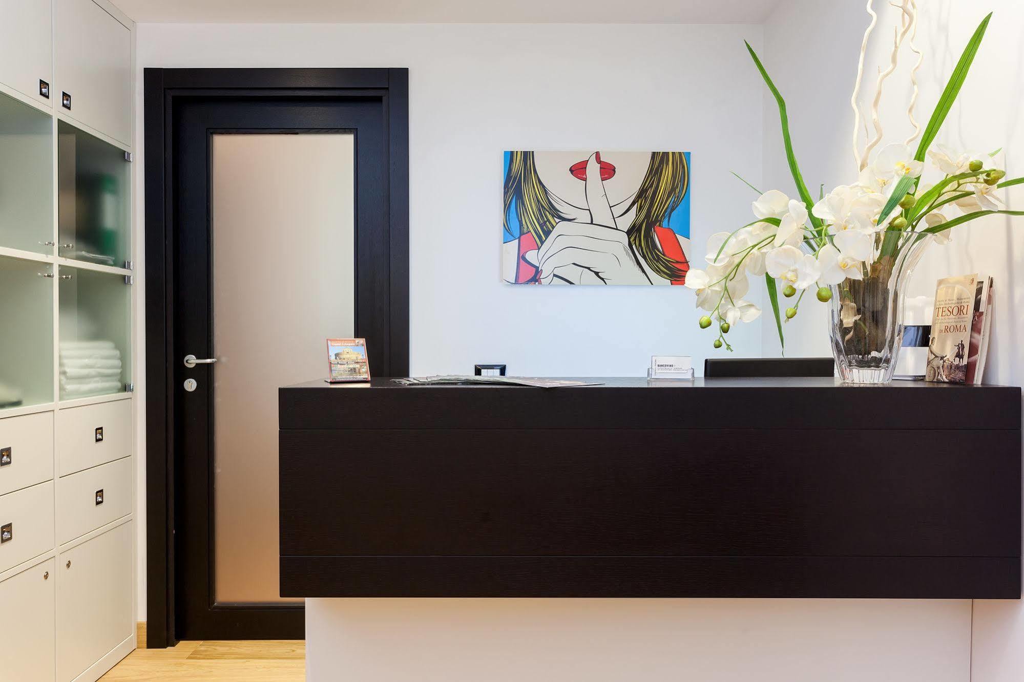 Domus Best Guest House ローマ エクステリア 写真